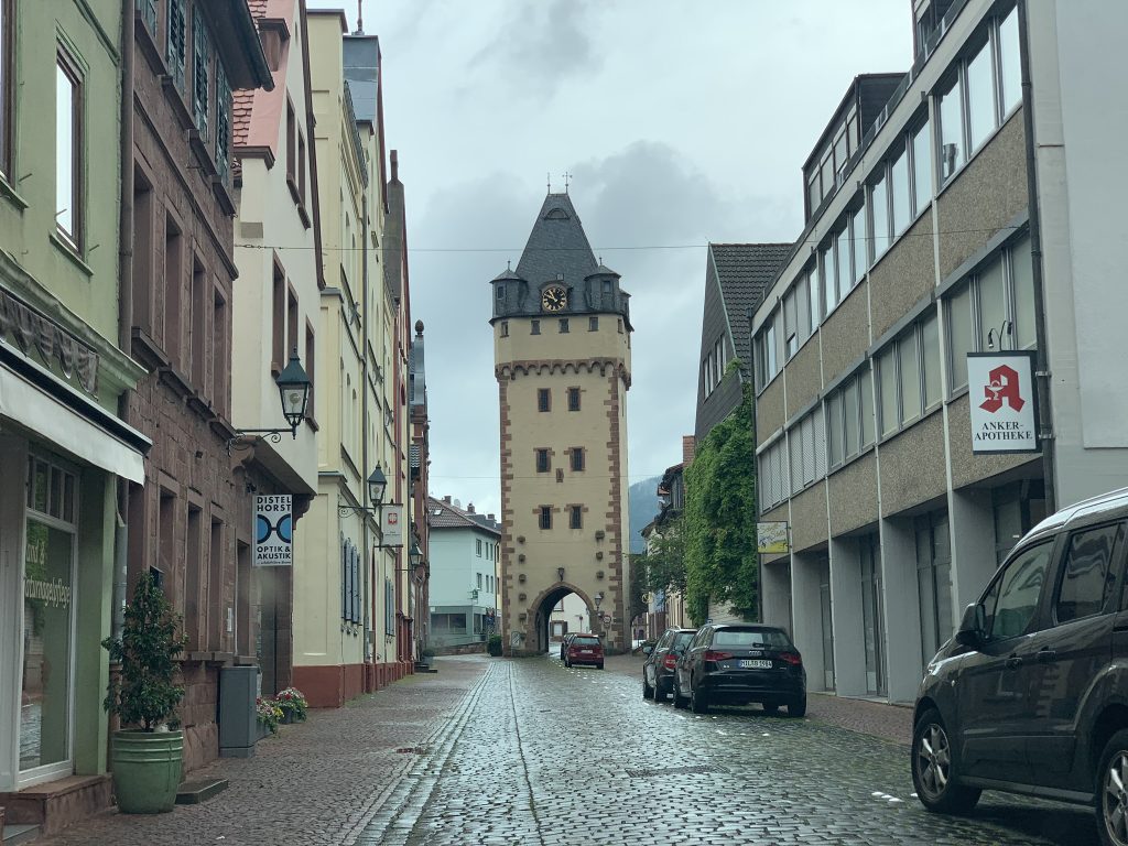 Torre de MIltenberg, Alemanha, Agarre o Mundo