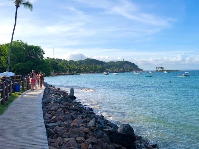 Guia: Praia de Morro de São Paulo, Agarre o Mundo