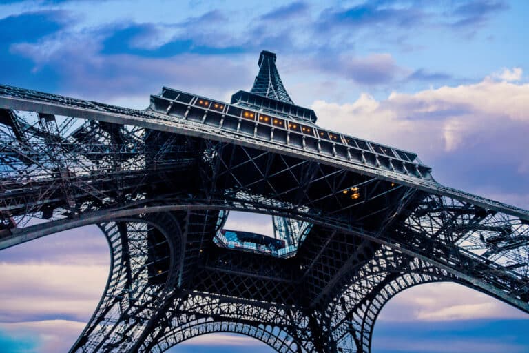 Torre Eiffel em Paris