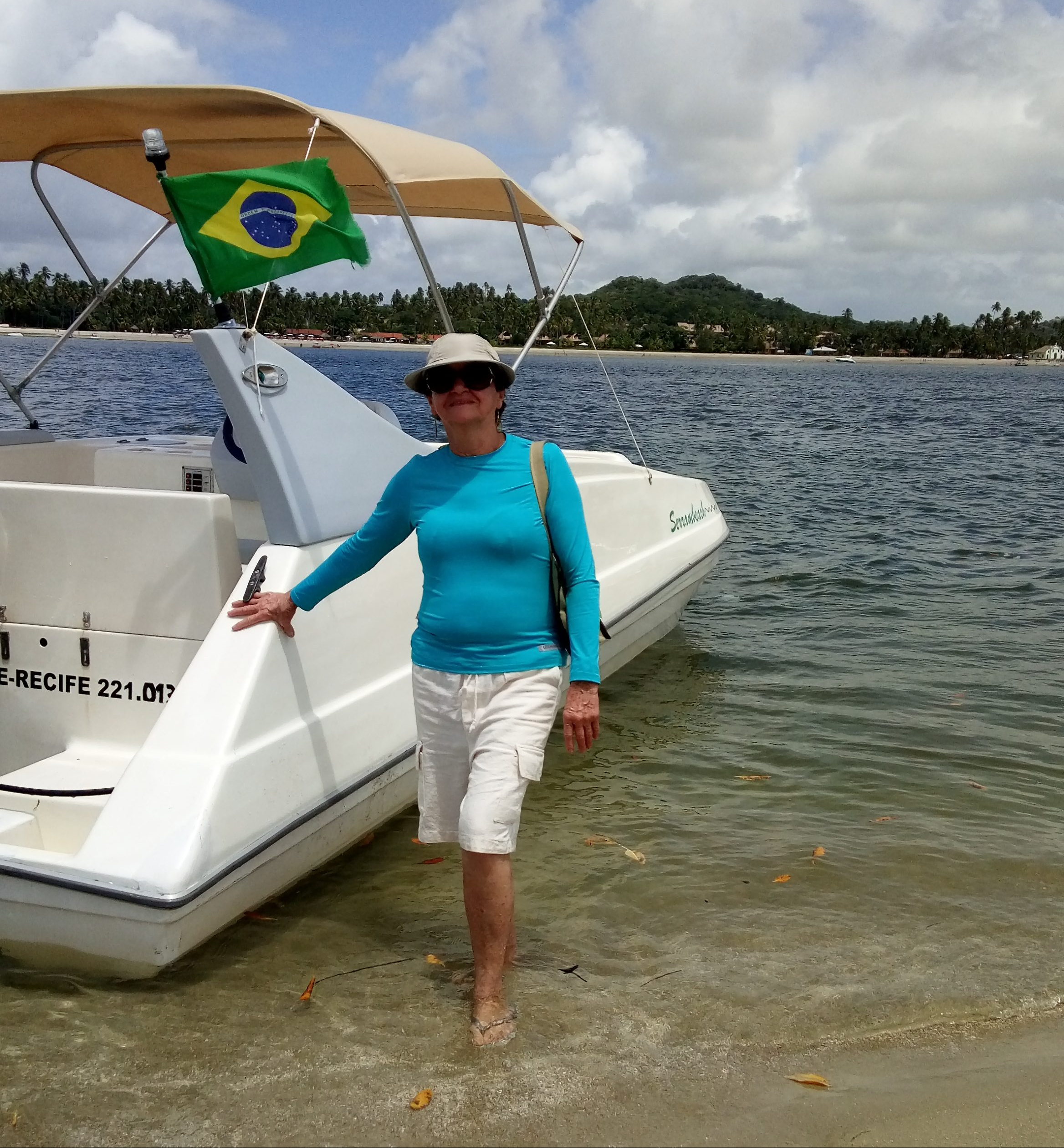 "Mamis" retornando do passeio de barco - Praia dos Carneiros, Agarre o Mundo