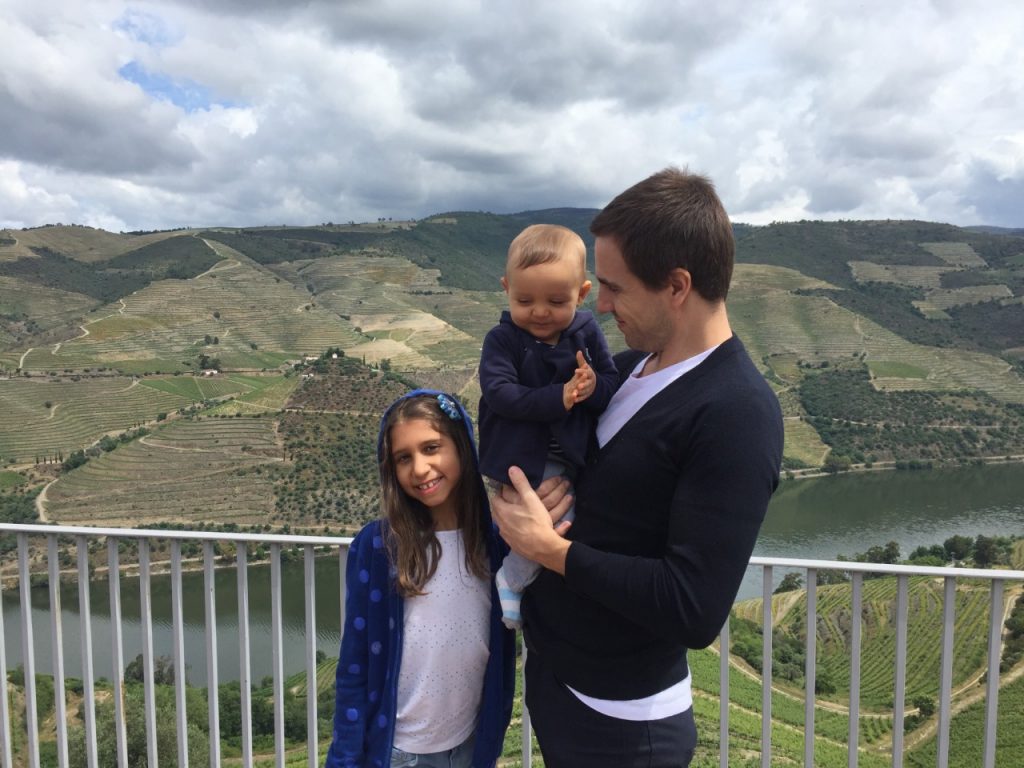 Mirante próximo a Tabuaço- Portugal, Douro, Agarre o Mundo