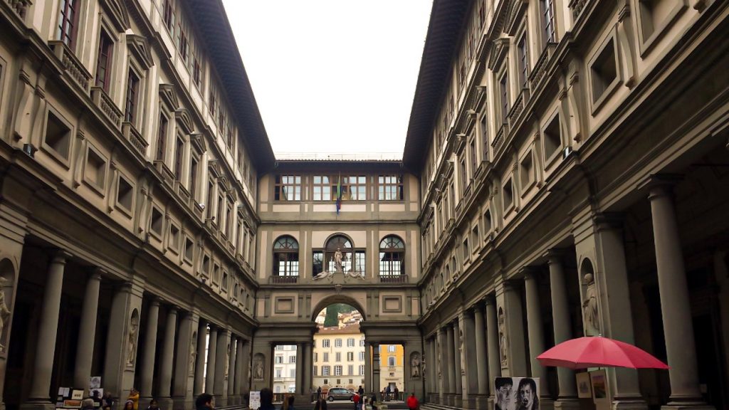 Galleria degli Uffizi, Florença, Agarre o Mundo