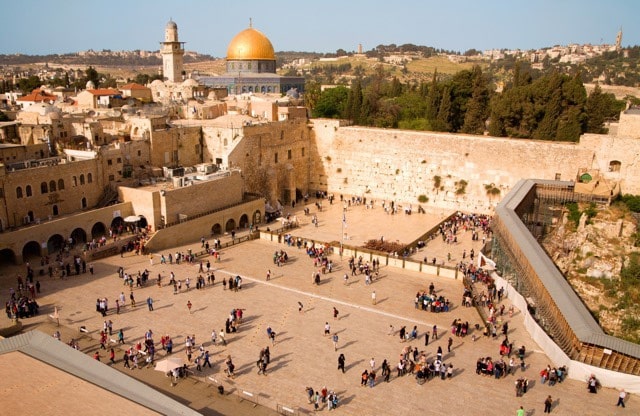 Cidade velha com o muro e a Mesquita, Israel, Agarre o Mundo