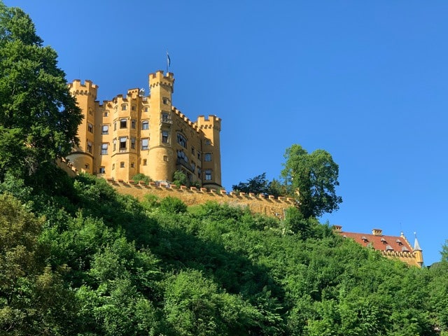 Castelo de Hohenschwangau, Agarre o Mundo