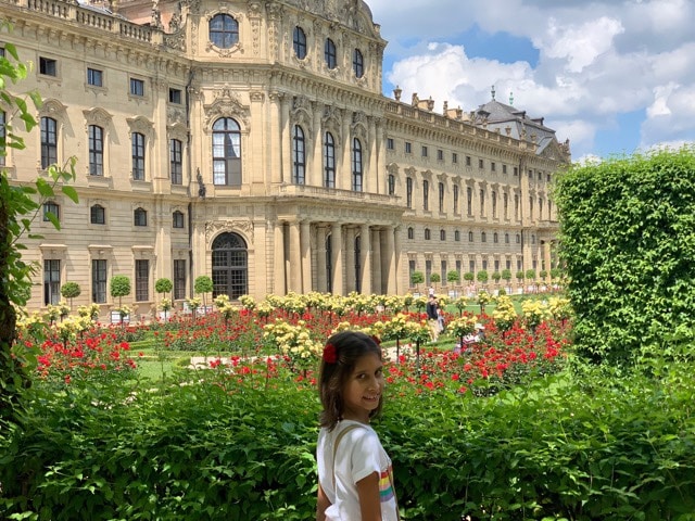 Residenz Würzburg, Agarre o Mundo