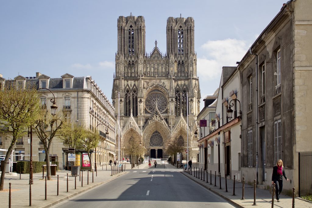 Região de Champagne, Paris, Agarre o Mundo