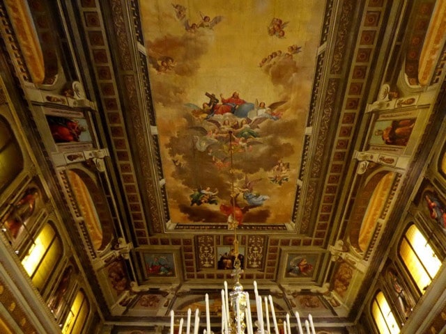 Igreja de San Nicolò dei Greci, Agarre o Mundo