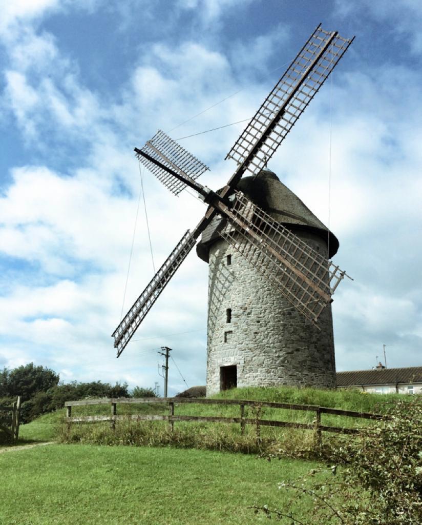 Skerries e moinhos, Dublin, Agarre o Mundo