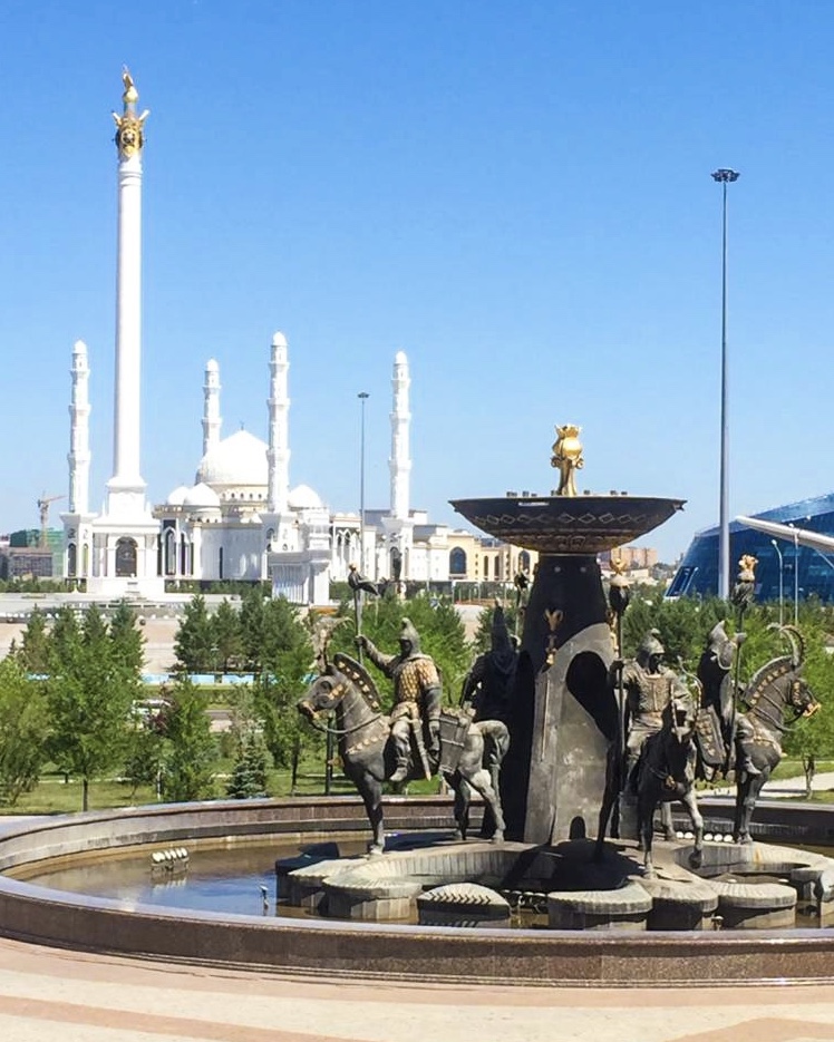 Nur-Sultan, Agarre o Mundo