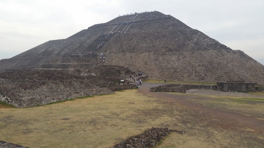 Teotihuacan,  Cidade do México, Agarre o Mundo