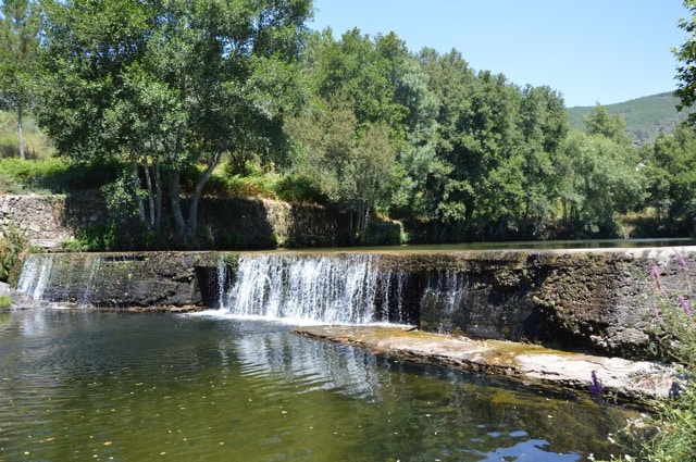 Agarre o Mundo, Praia fluvial Vila Cova à Colheira, Serra da Estrela, Portugal