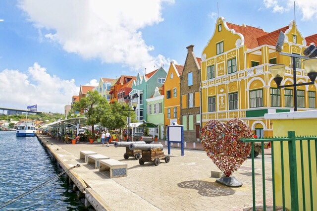 Punda - Curaçao, Agarre o Mundo