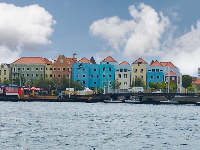 Curaçao, Agarre o Mundo