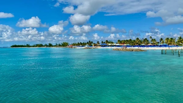 Bahamas, Agarre o Mundo