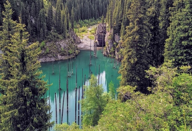 Lago Kaindy - Cazaquistão, Agarre o Mundo