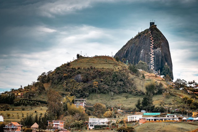 Medellín, Agarre o Mundo