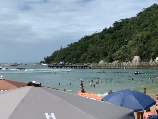 Praia de Laranjeiras - Balneário Camboriú